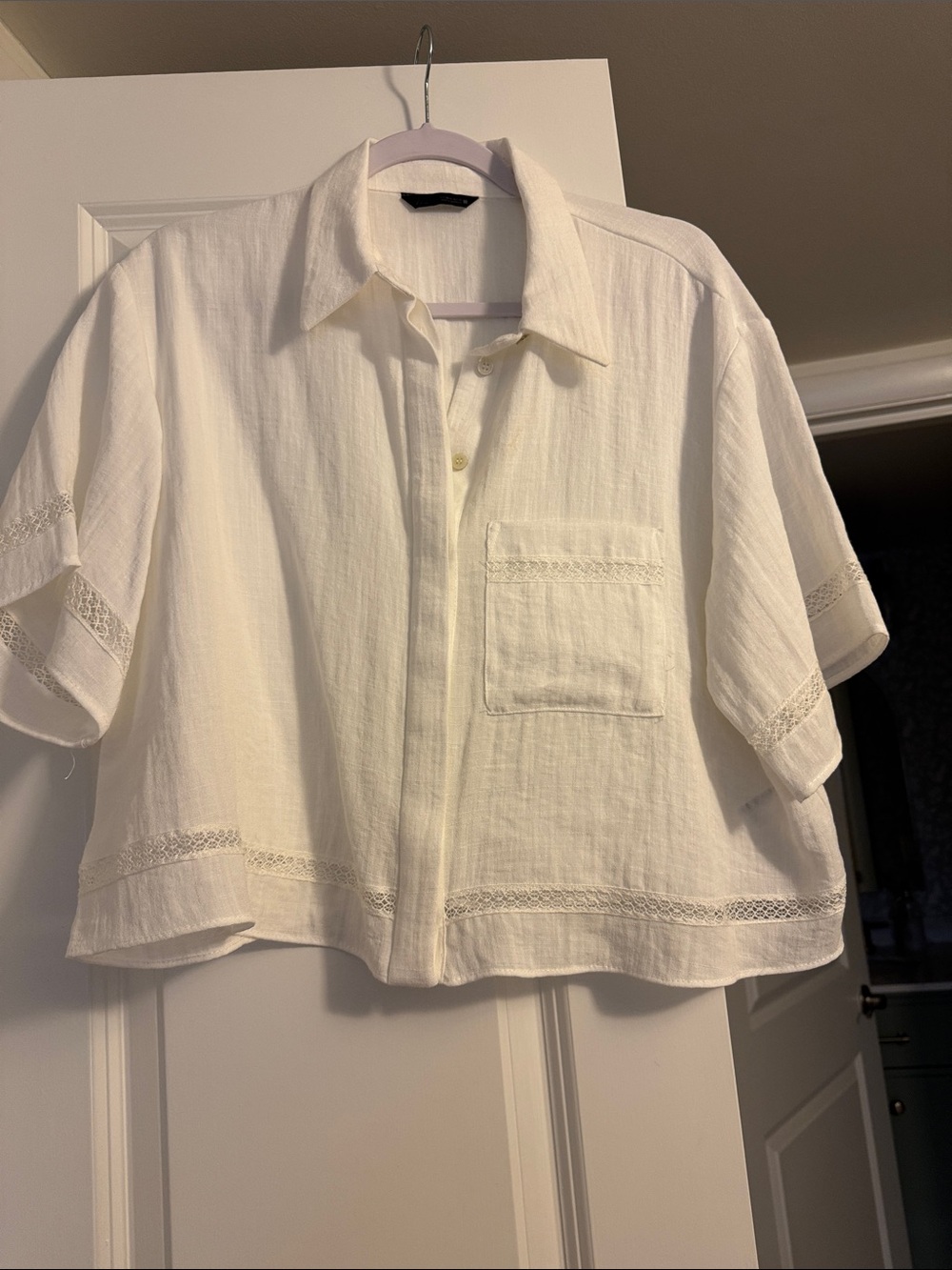 Zara Ivory Boxy Short-Sleeve Button-Up Blouse